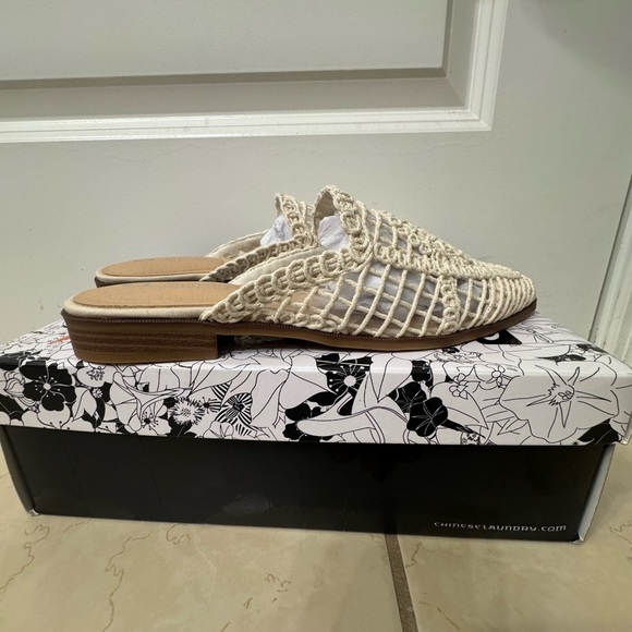 CL By Laundry Sunrise Women’s Shoes - Picture 5 of 5